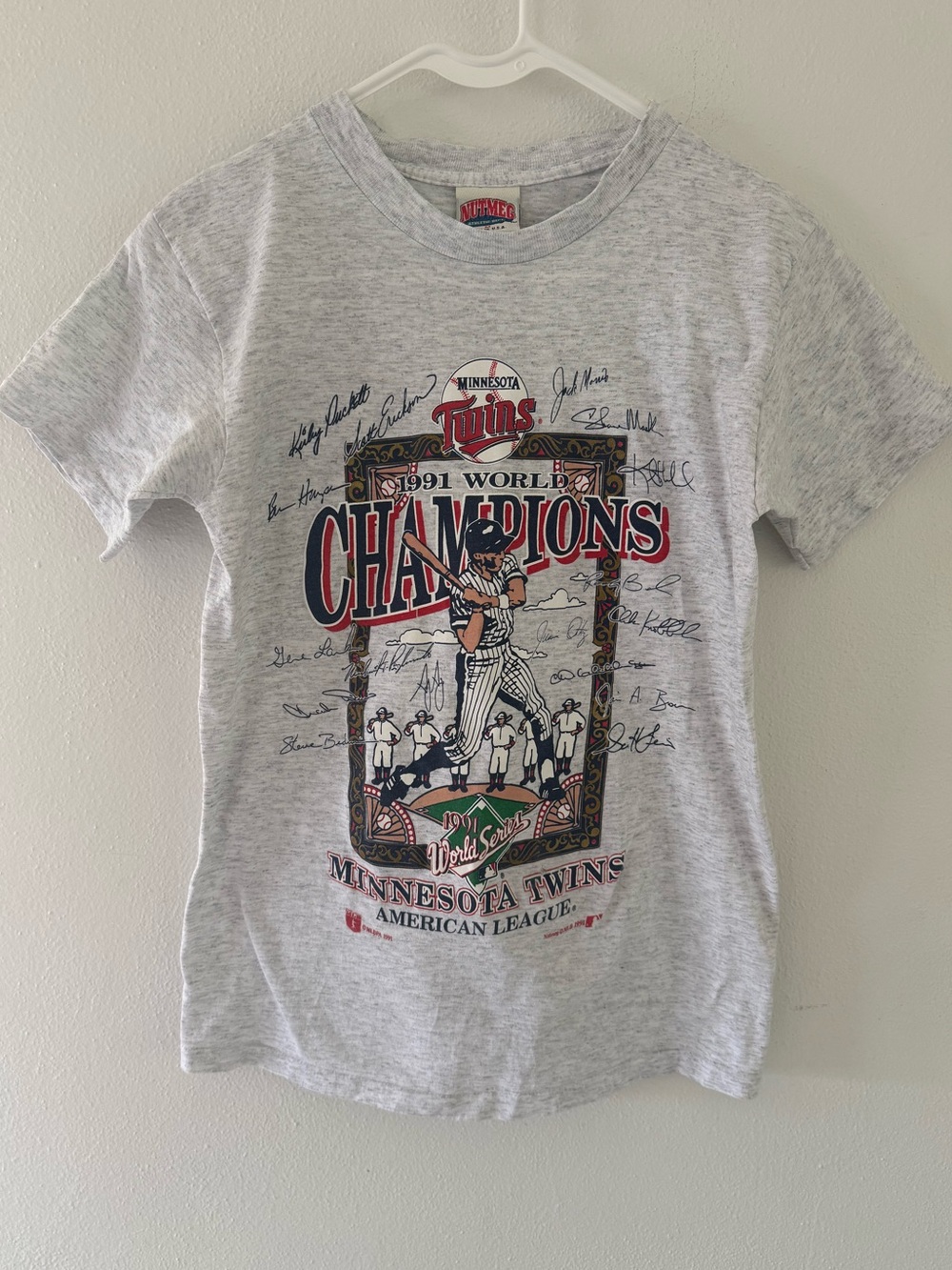RARE VINTAGE NUTMEG Minnesota Twins 1991 World Series Champs